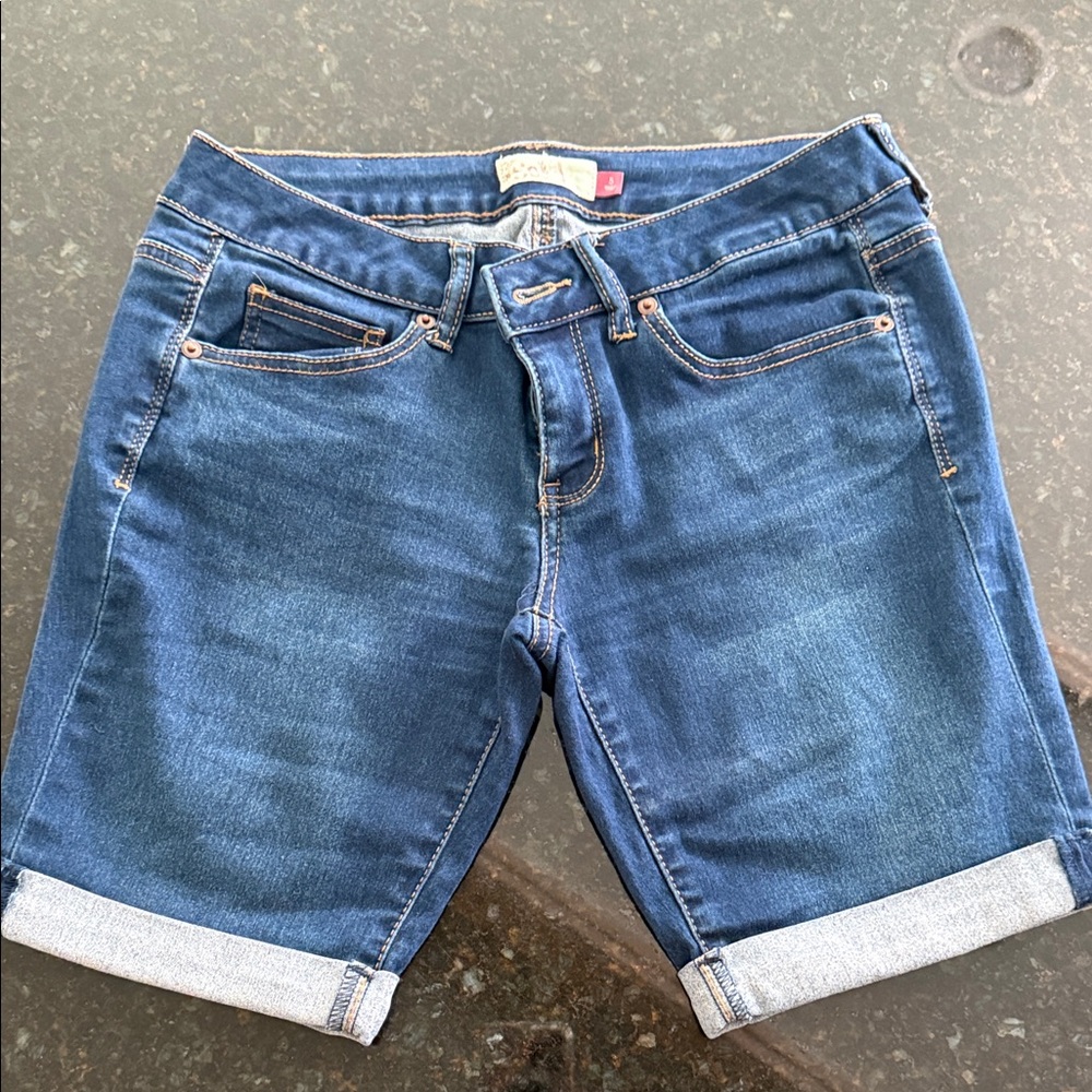 SO Dark Blue Denim Jean Bermuda Shorts Size 5